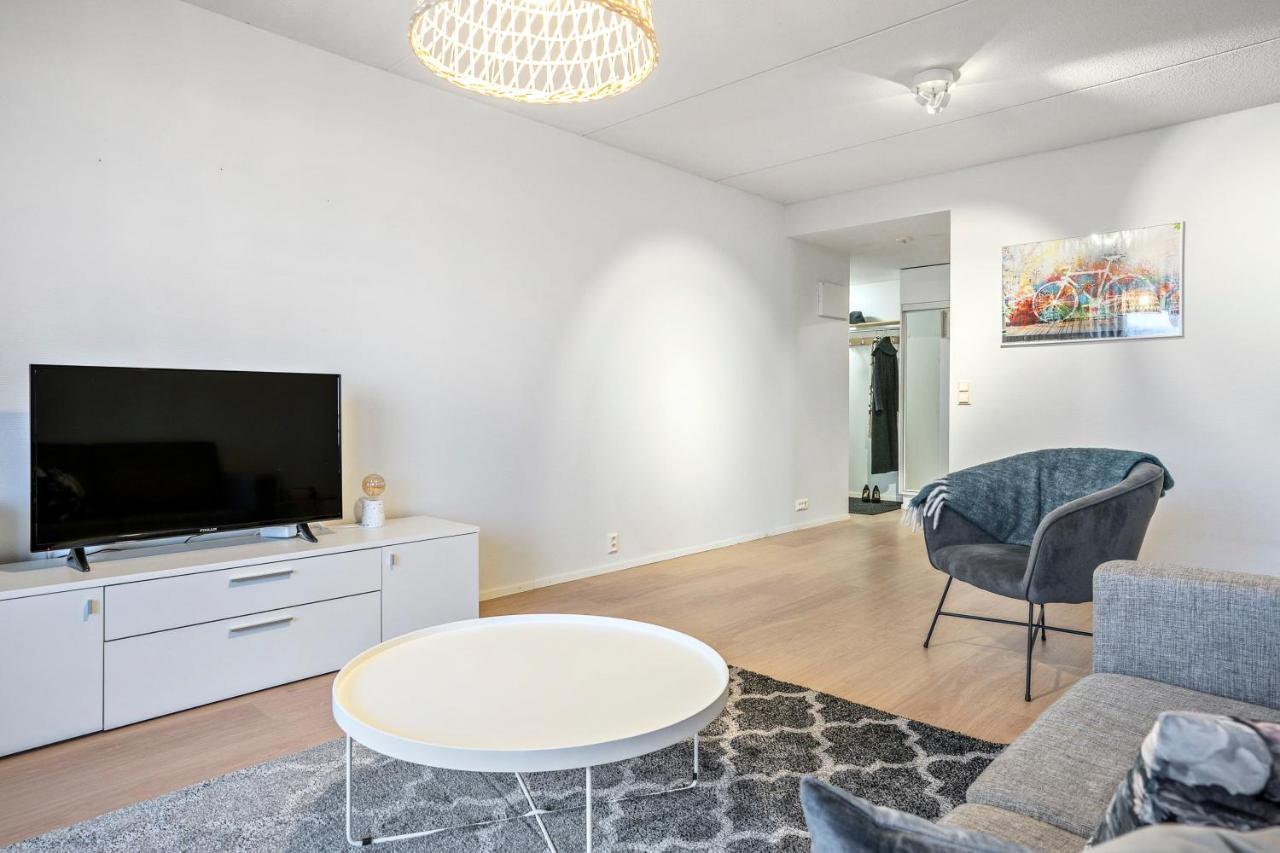 توركو Apartment Sleepwell Sukkula With Private Sauna And Parking المظهر الخارجي الصورة